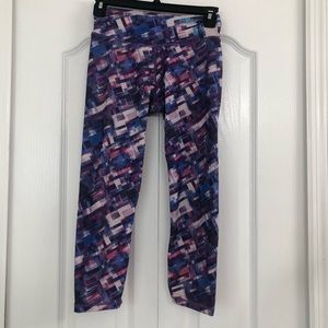 Prana womens Roxanne capri athletic leggings pink/blue XS
